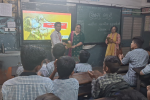 Conducted Seminar on "De-addiction" at SMC School no 197