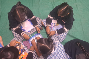 Training for Making Science Model to New Model School Students